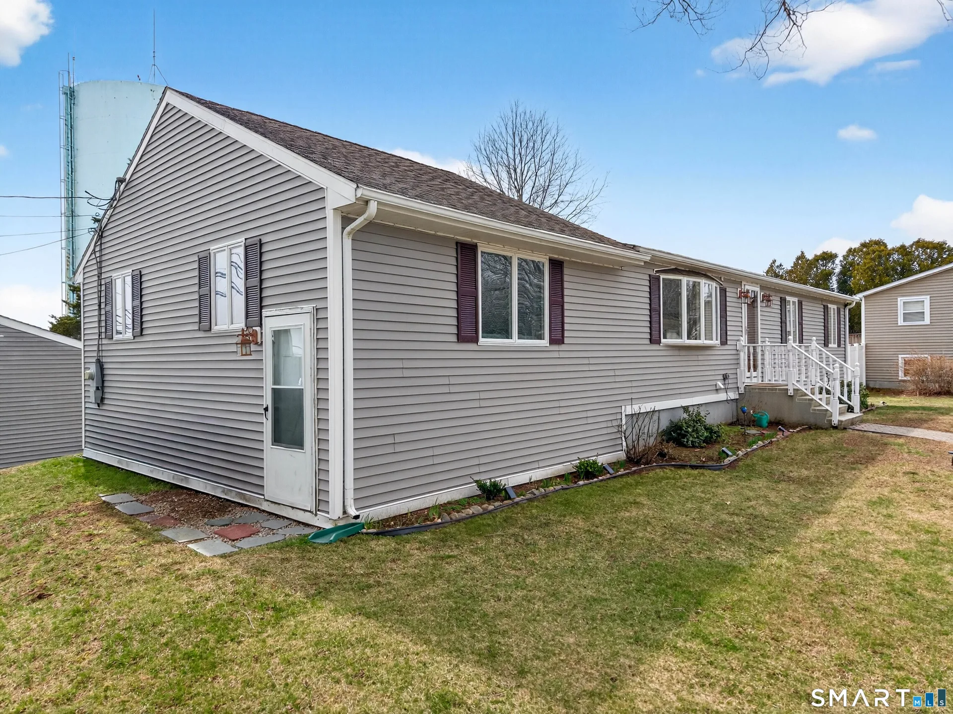 23 Skyview Terrace, Groton, CT