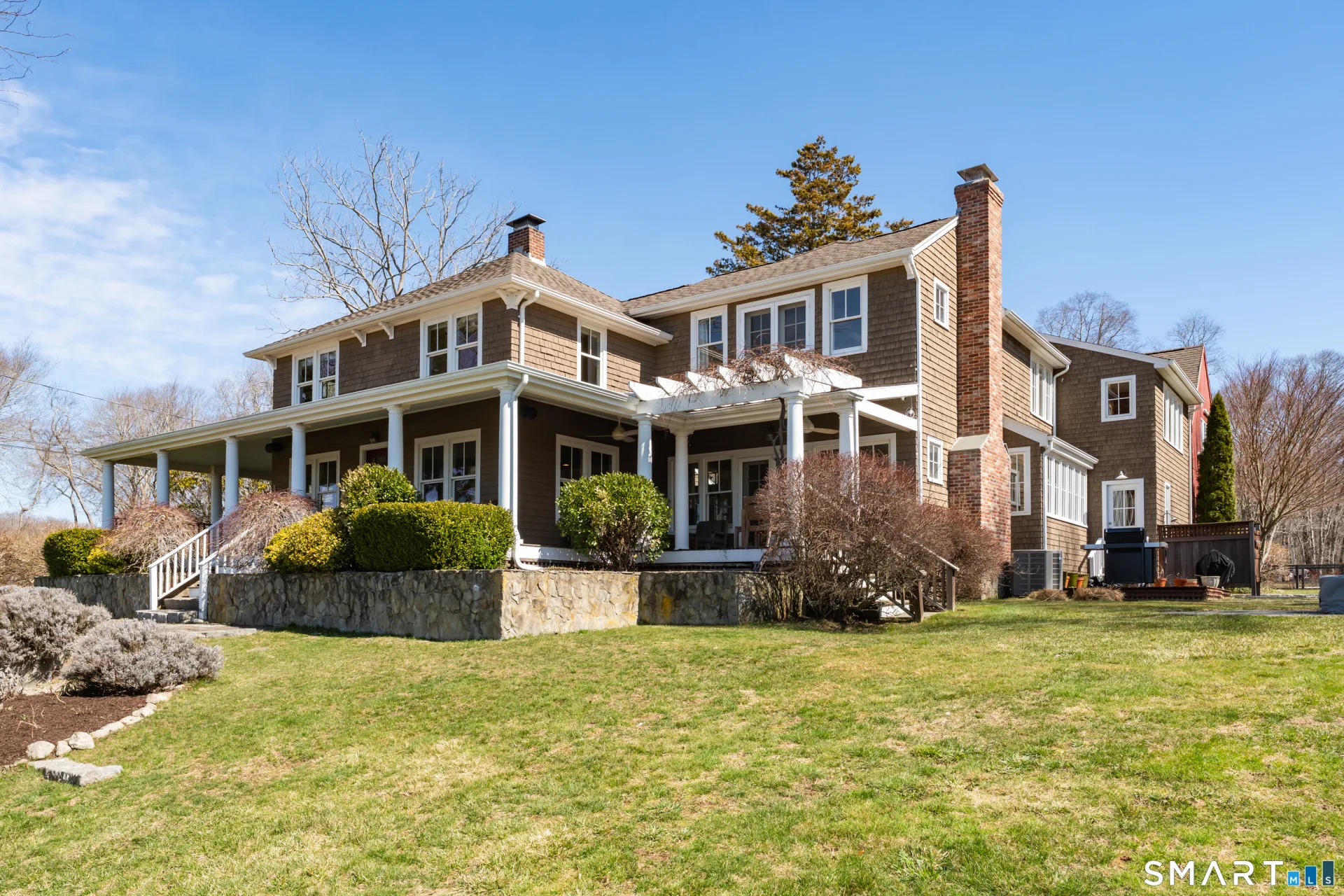 100 Old Black Point Road, East Lyme, CT