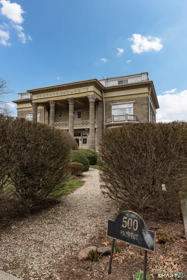 500 Prospect Street #2C