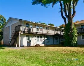 13 Bostwick Arms Street, New Milford, CT