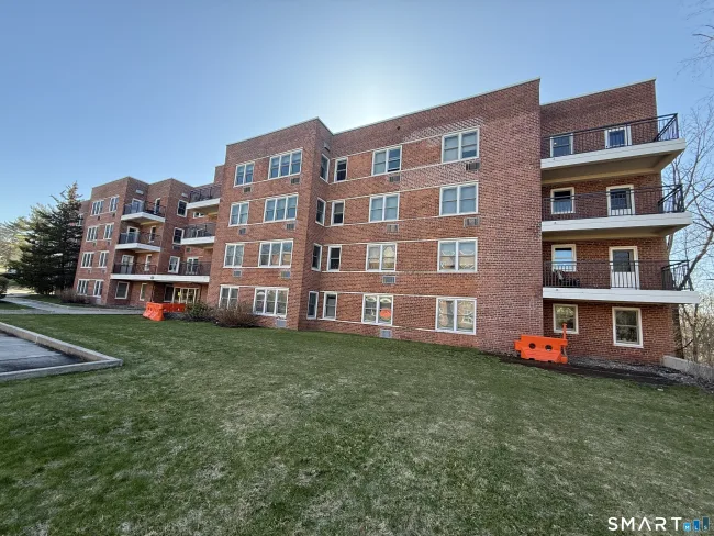 50 Lafayette Place #2H