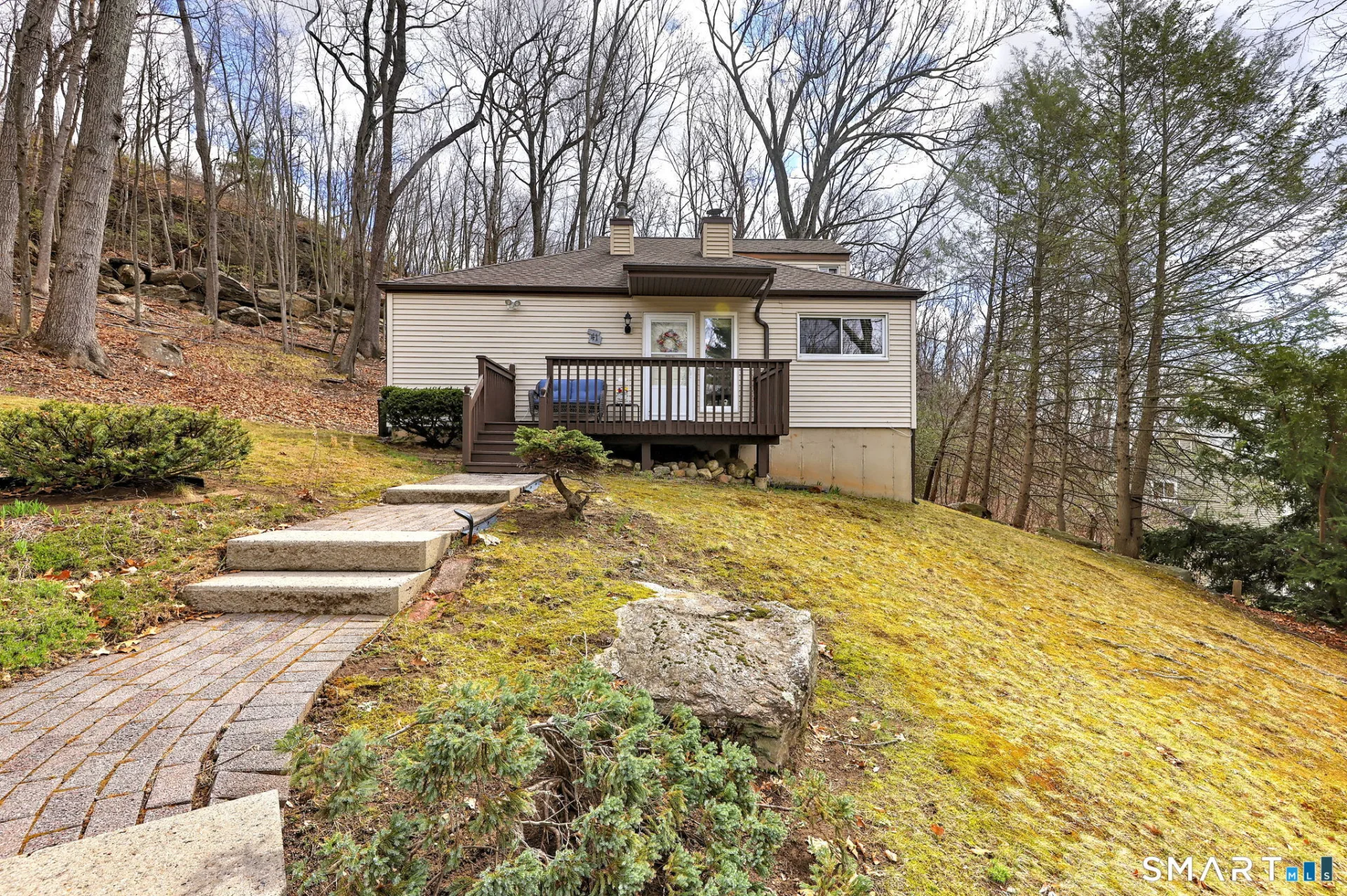 41 Chatham Lane, Bristol, CT