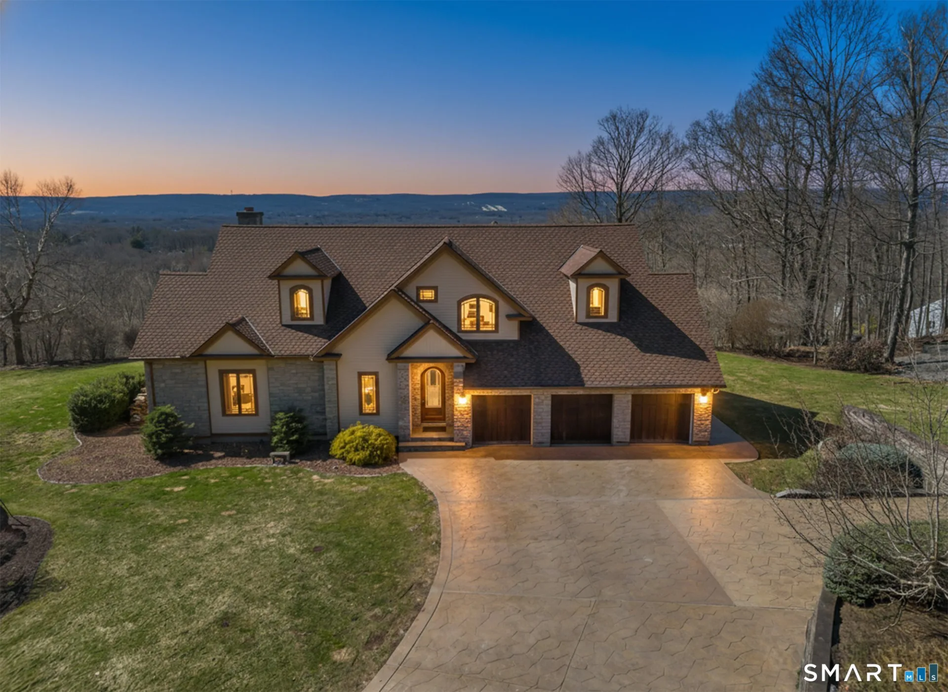 72 Village Gate Drive, Southington, CT