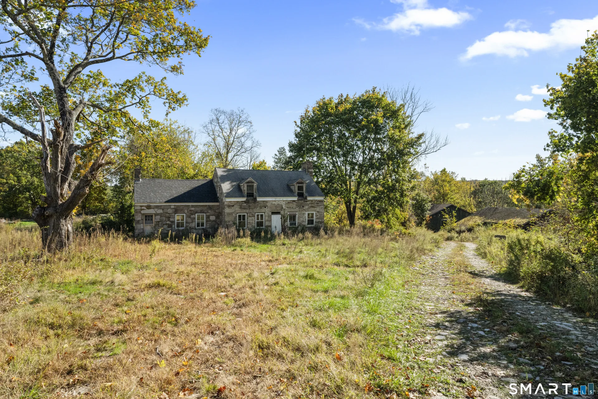 100 Hubbard Hill Road, Killingly, CT