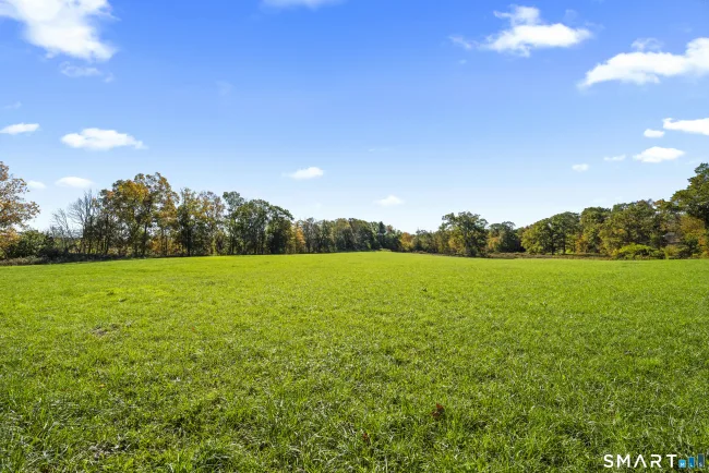 100 Hubbard Hill Road, Killingly, CT