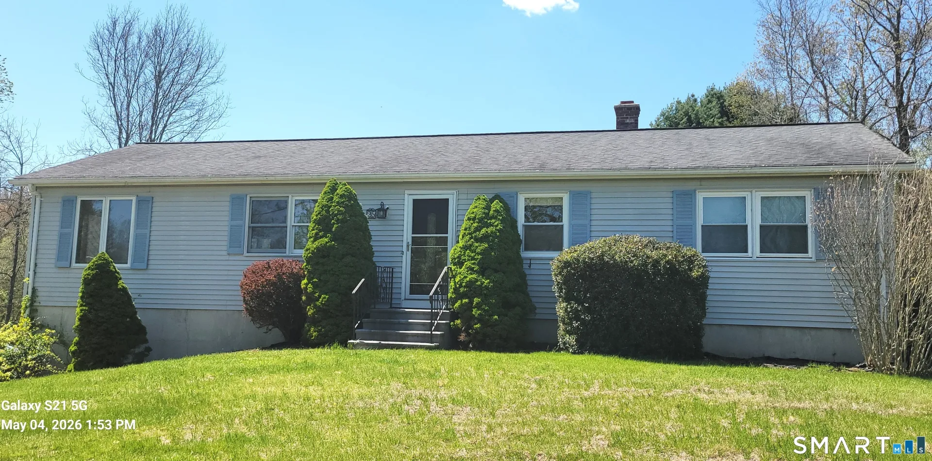 25 Mohegan Drive, Griswold, CT