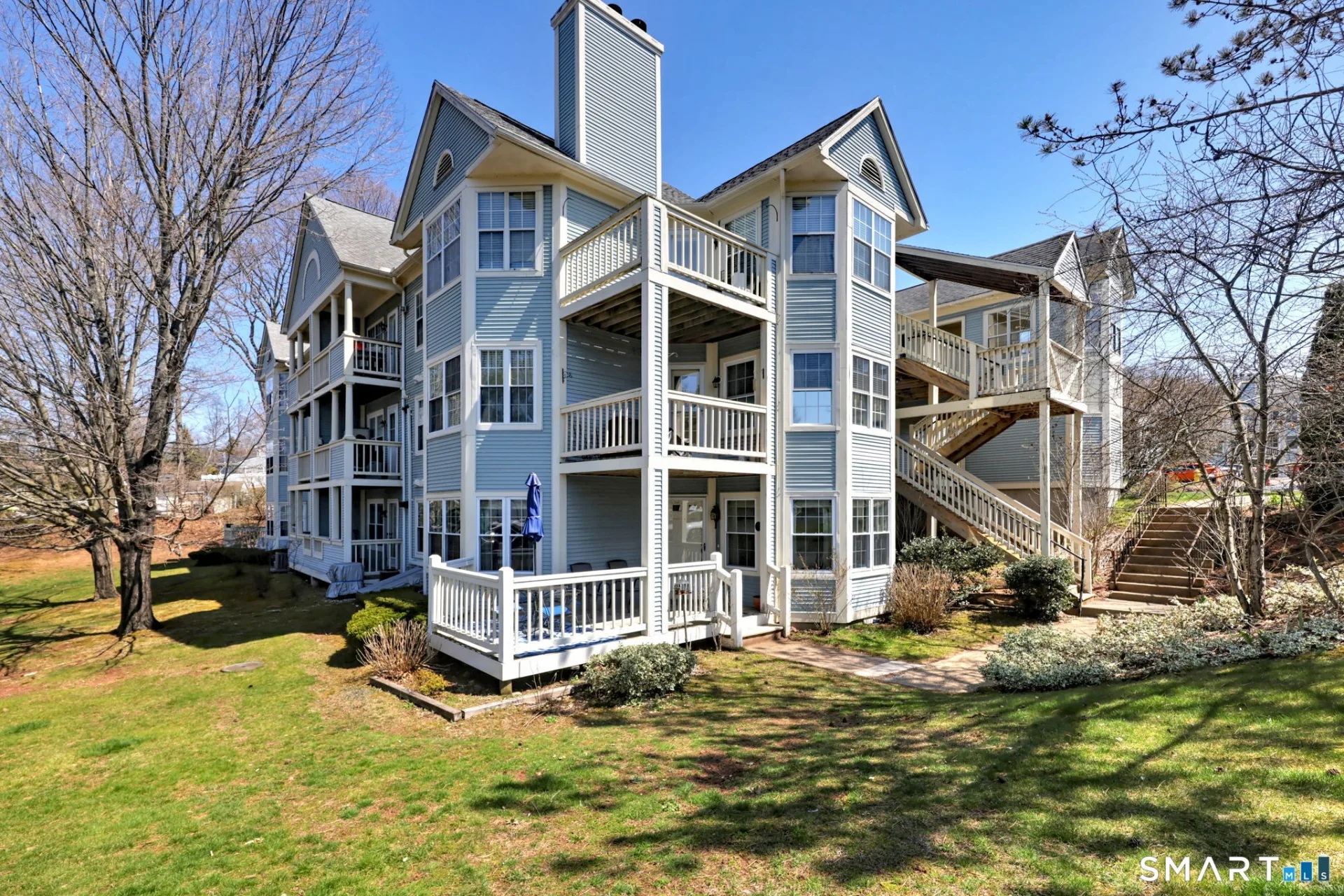 75 Redwood Drive #103, East Haven, CT