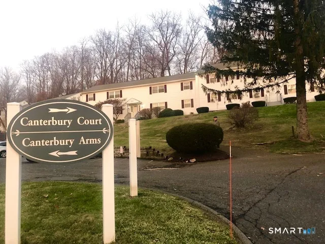 36 Canterbury Arms #36, New Milford, CT