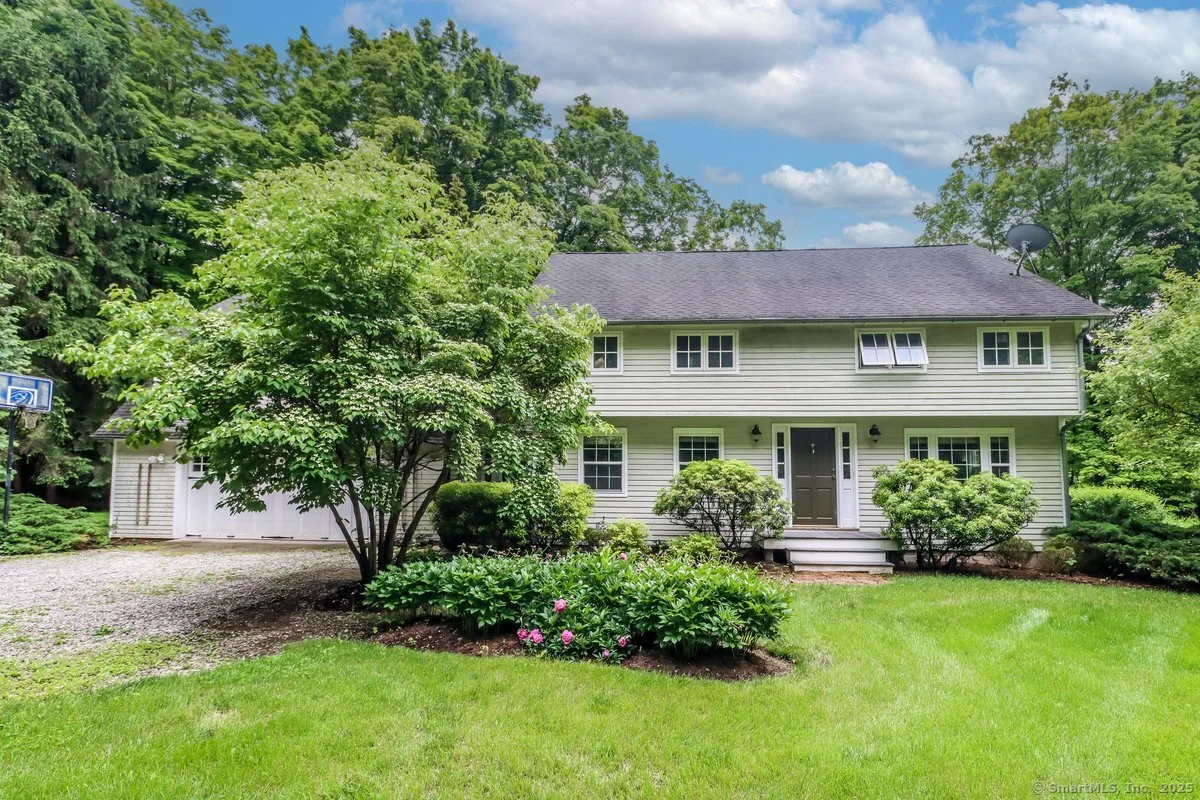 609 Long Mountain Road, New Milford, CT