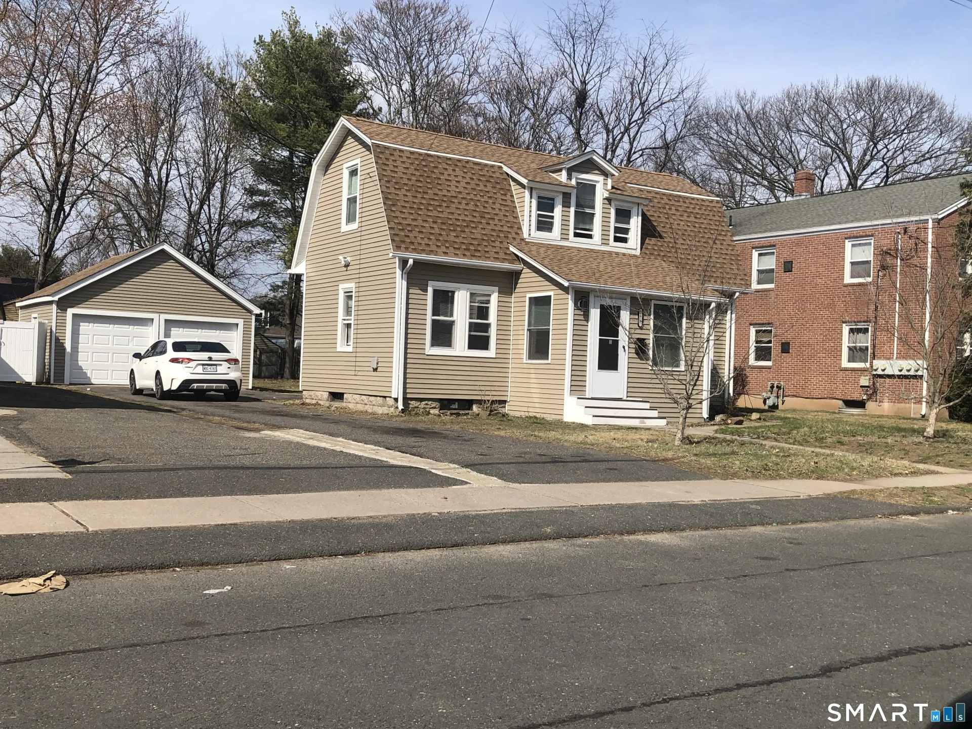 176 Sisson Street, East Hartford, CT