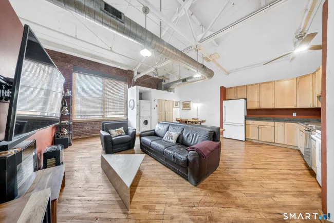 325 Lafayette Street #8309