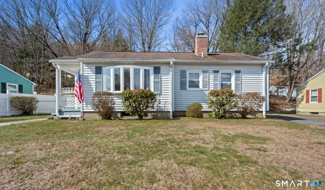 105 Brookside Avenue