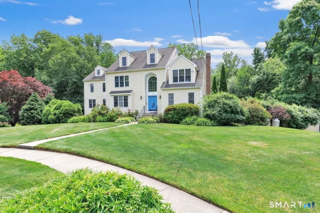 65 Arrowwood Place