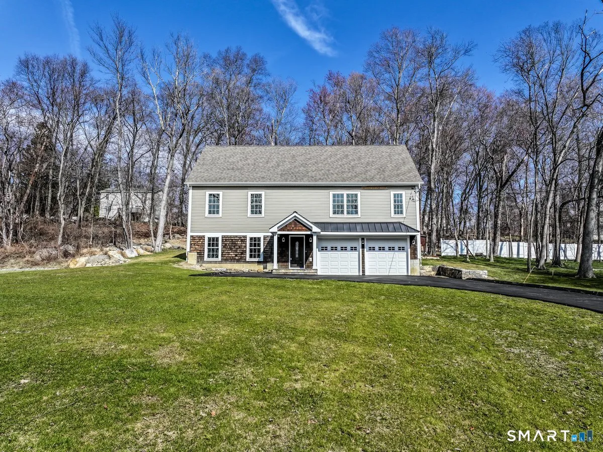 53 Pembroke Road, Danbury, CT