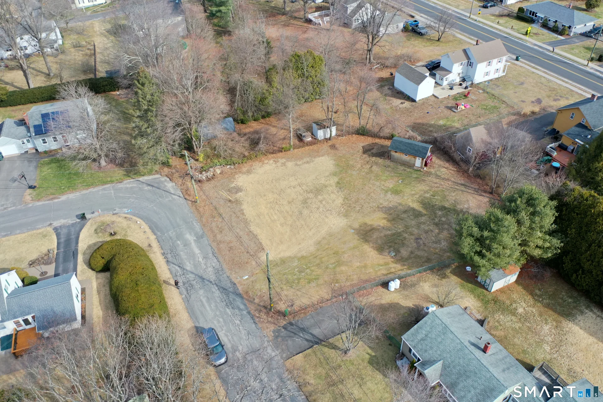 10 Liberty Street, Plymouth, CT