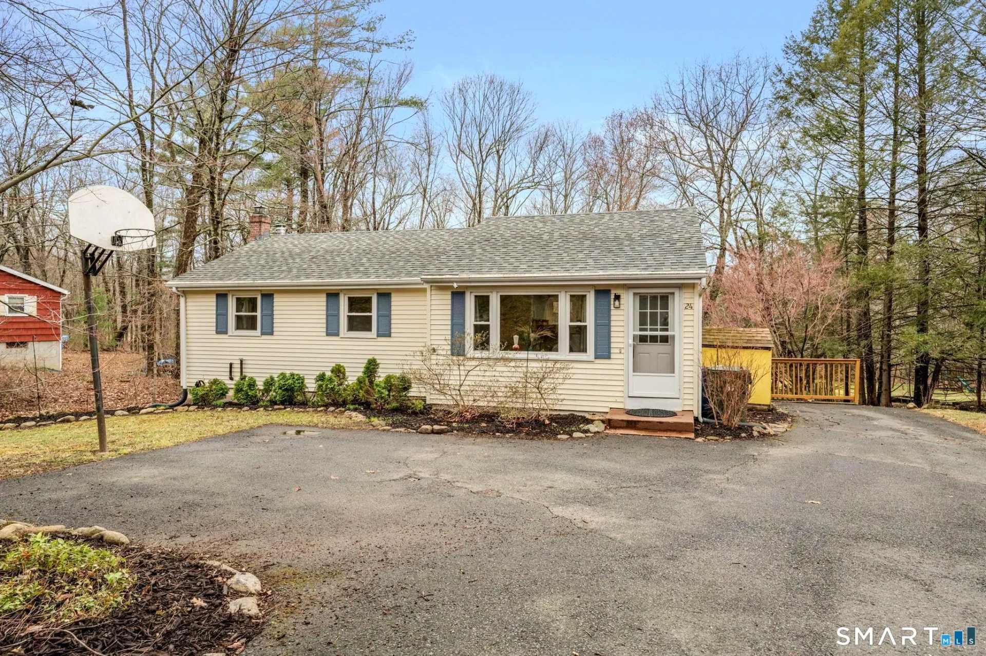 24 Willie Circle, Tolland, CT