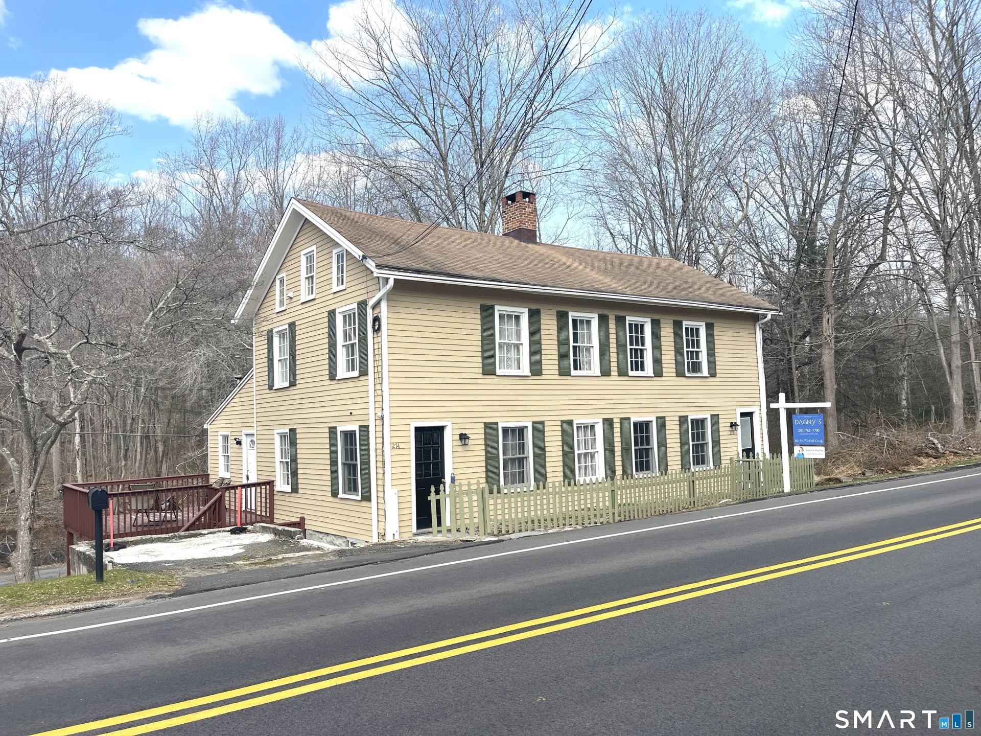 274 Lyons Plain Road, Weston, CT