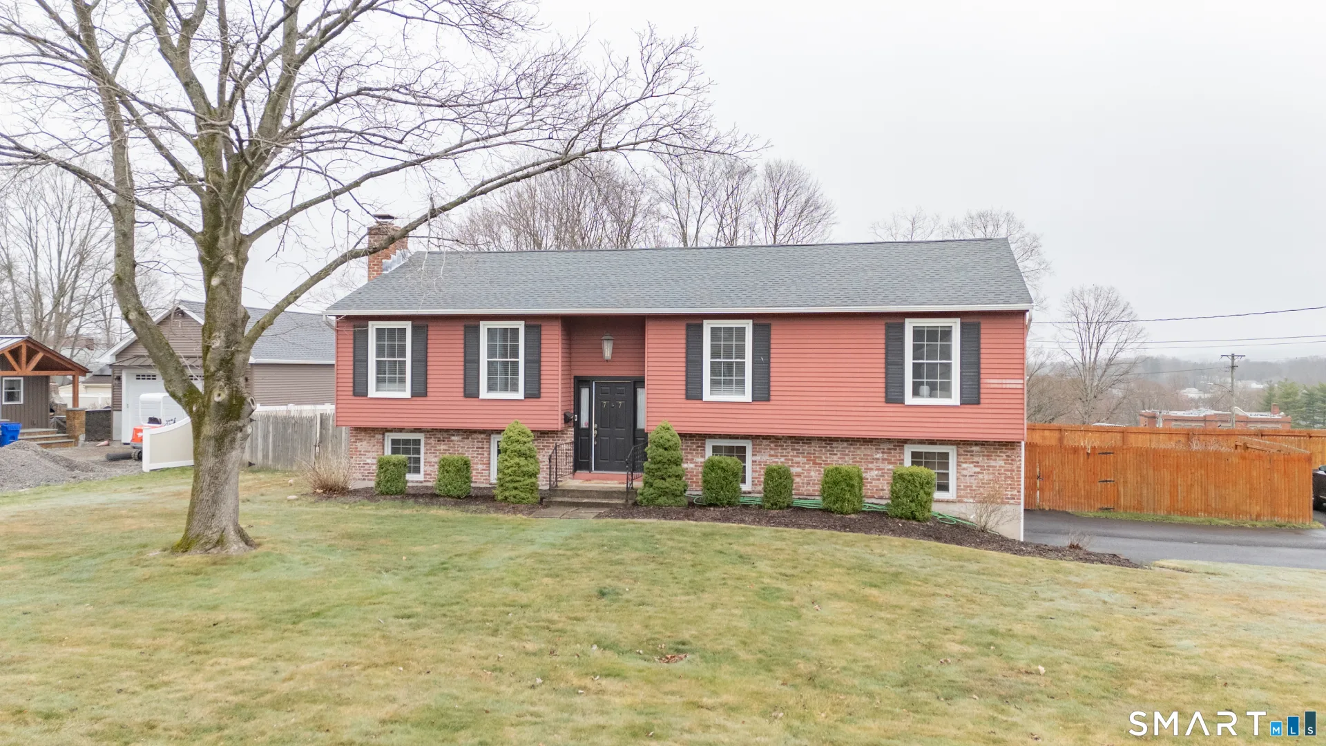 77 Howard Avenue, Southington, CT