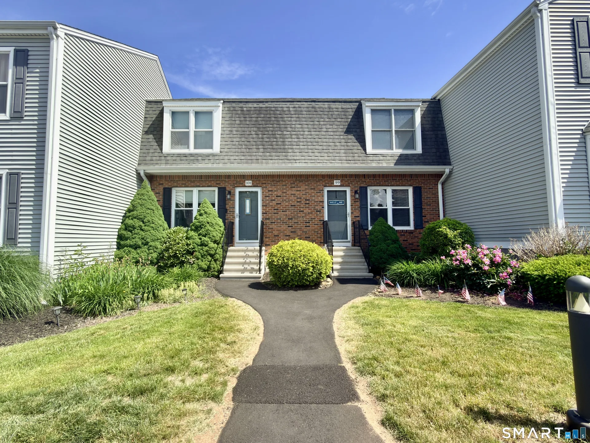 101 Summerhill Road #101, Wallingford, CT