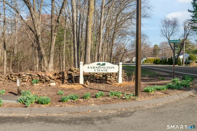 132 Farmington Chase Cre Crescent #132