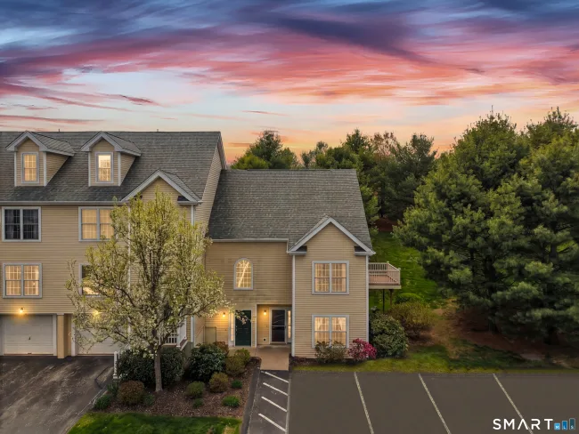 15 Freedom Way #66, East Lyme, CT