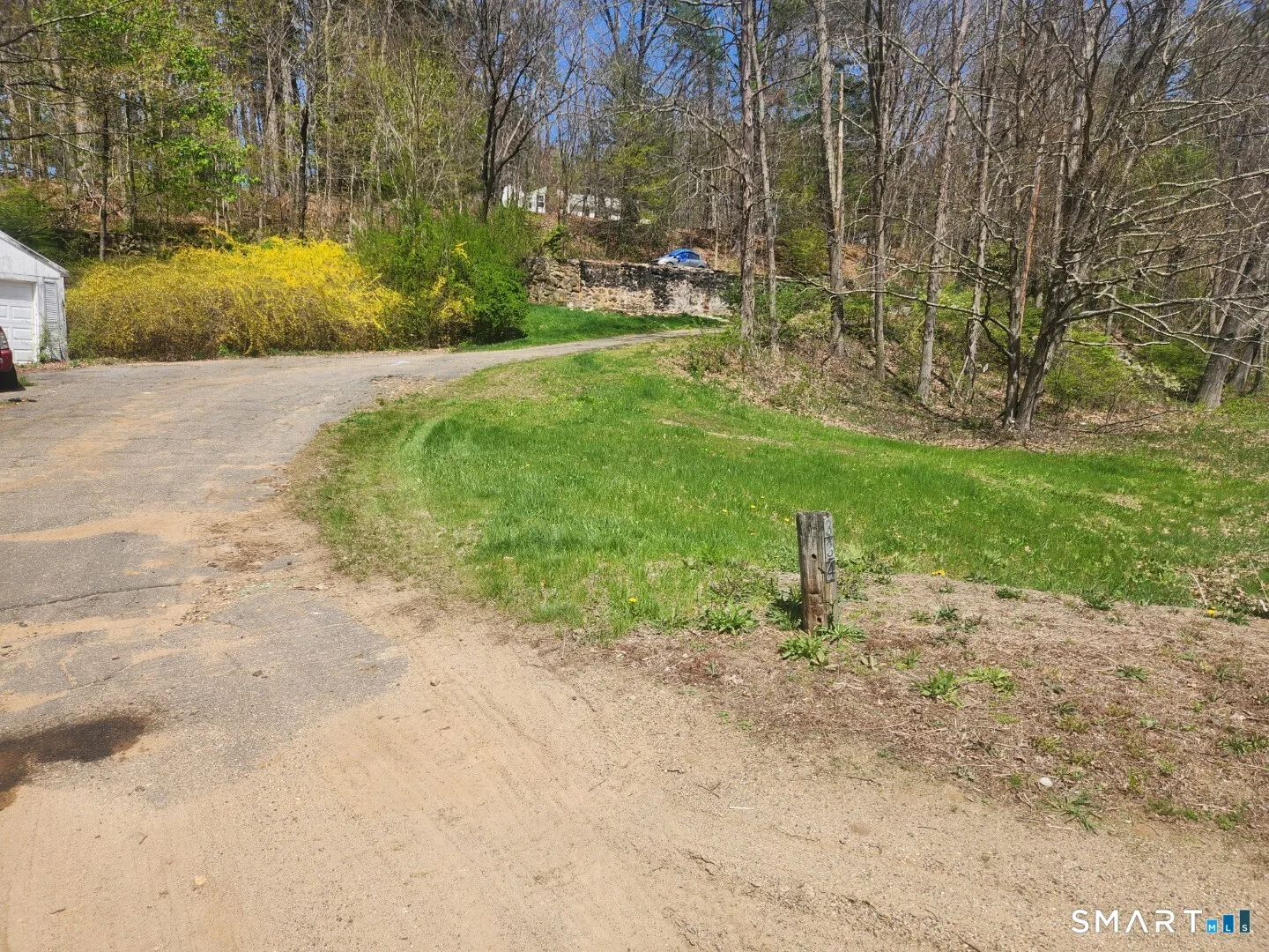 334 East Street, Stafford, CT