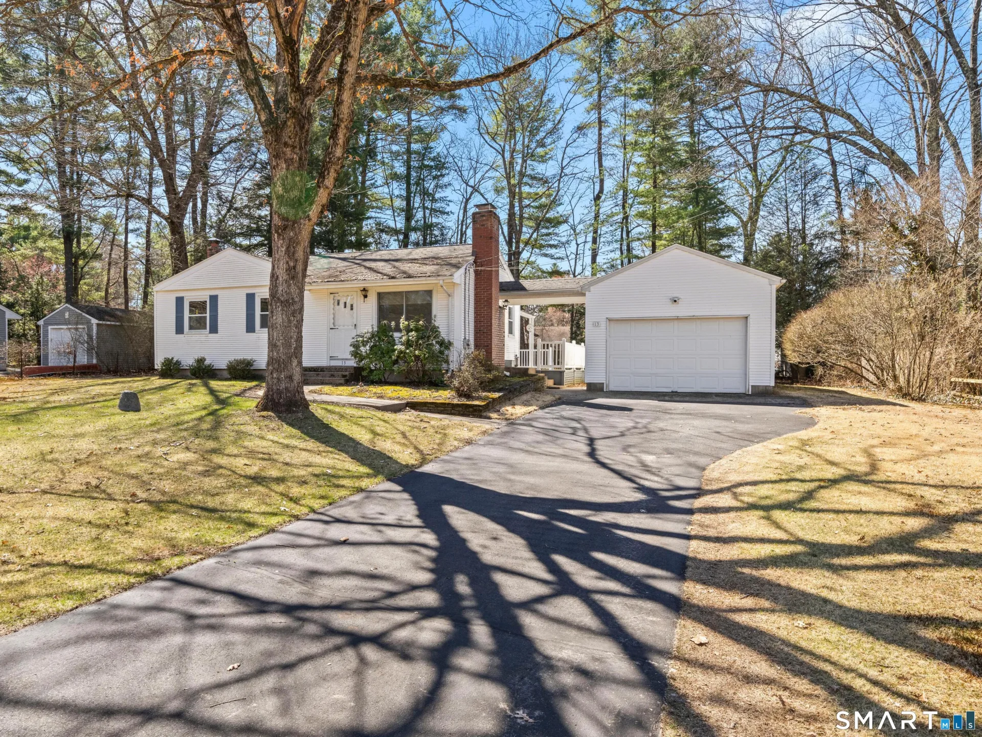 13 Silver Drive, Burlington, CT