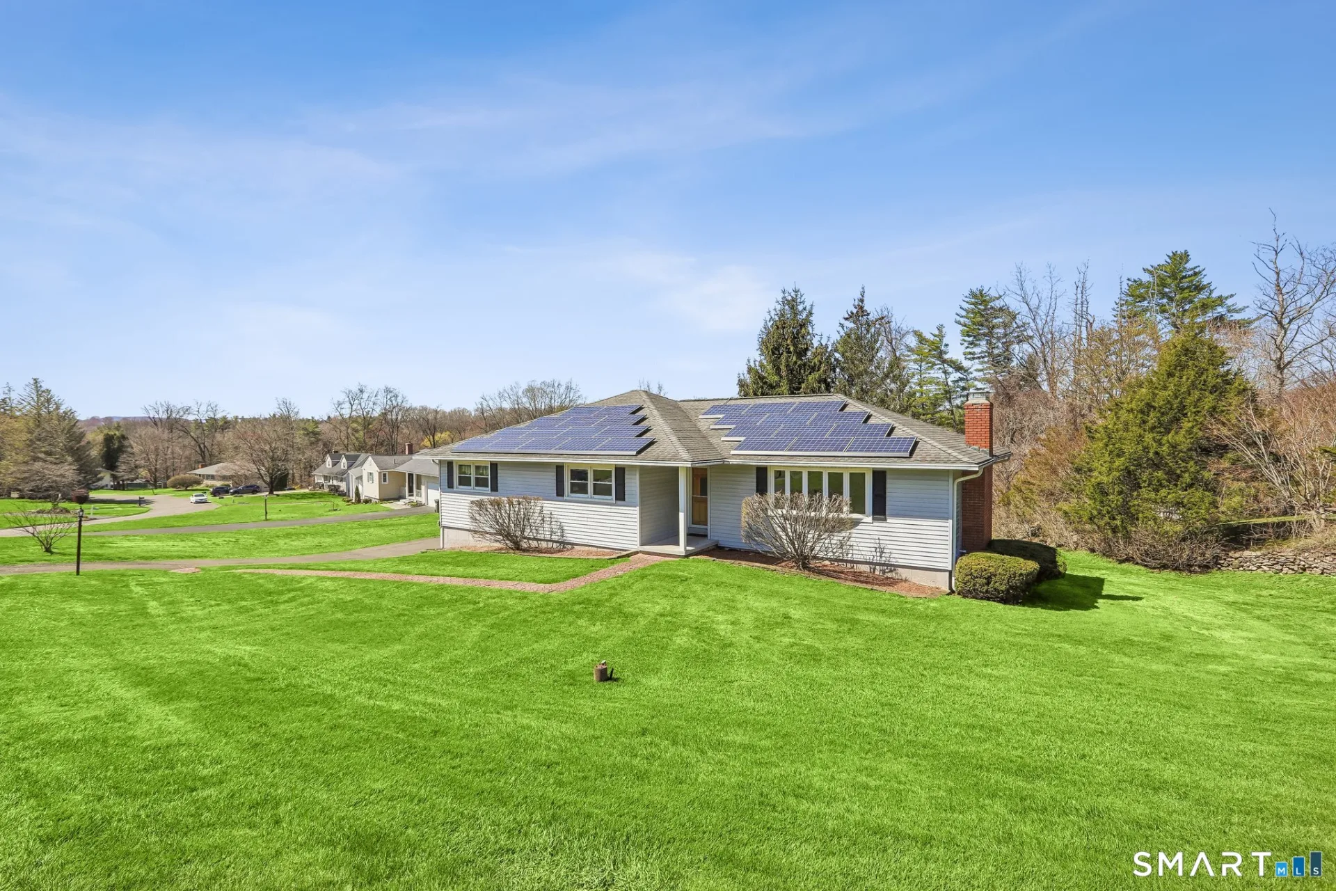 14 Sil Cam Drive, Danbury, CT