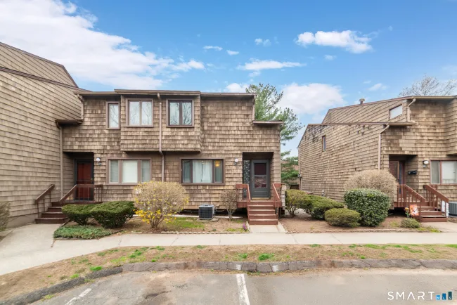 21 Towne House Road #21