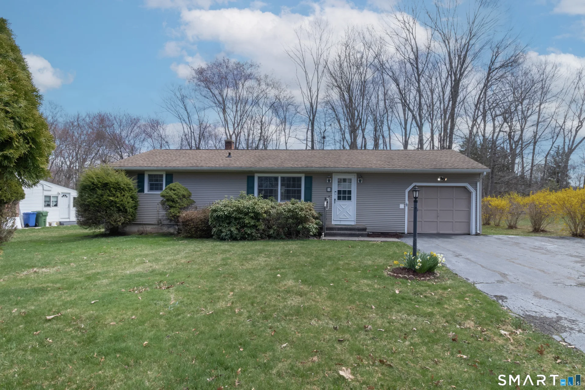 14 Ridgefield Road, Wallingford, CT