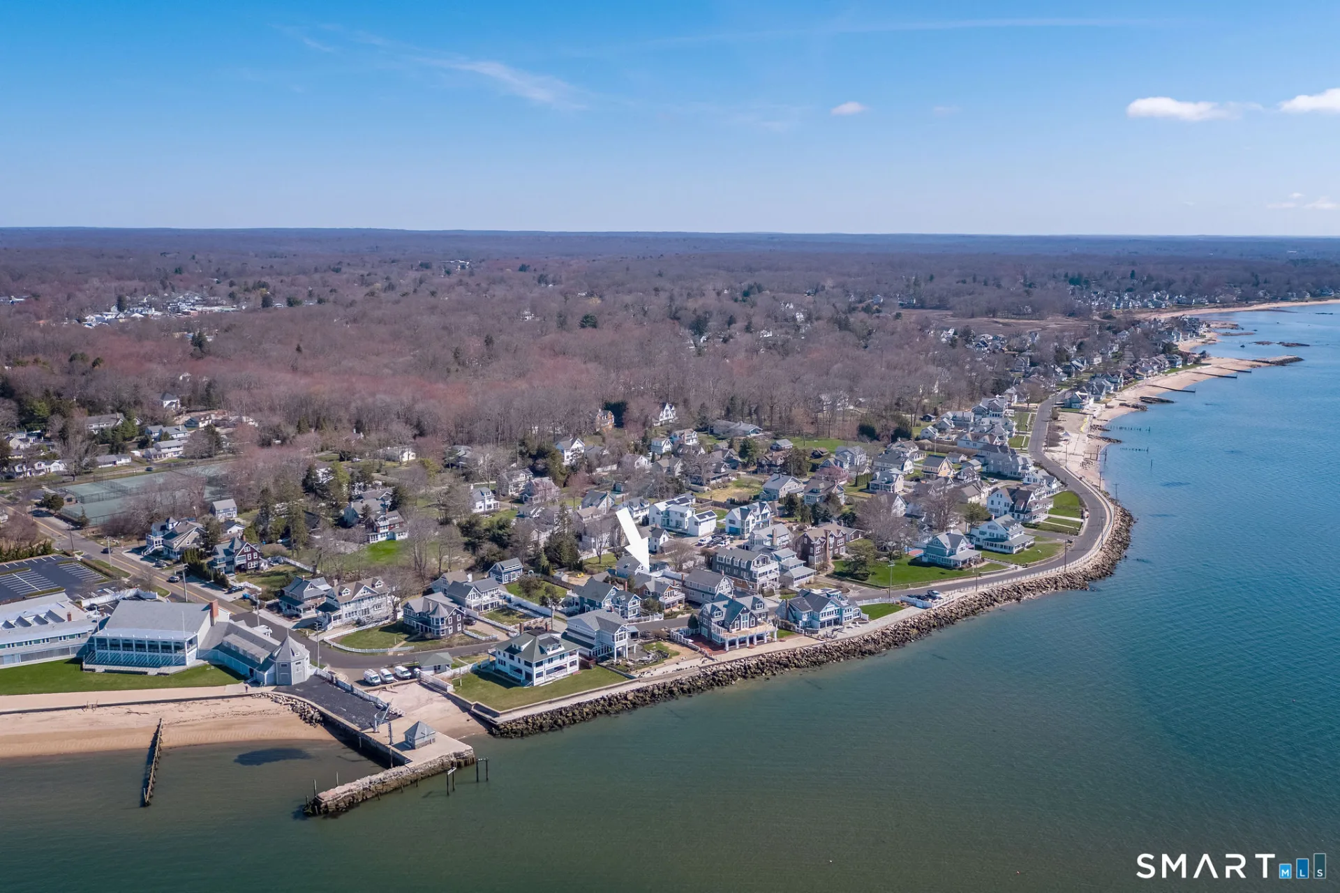 11 Middle Beach Road, Madison, CT