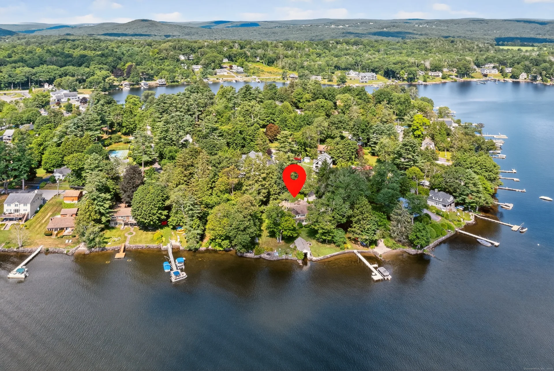 98 Island Trail, Morris, CT