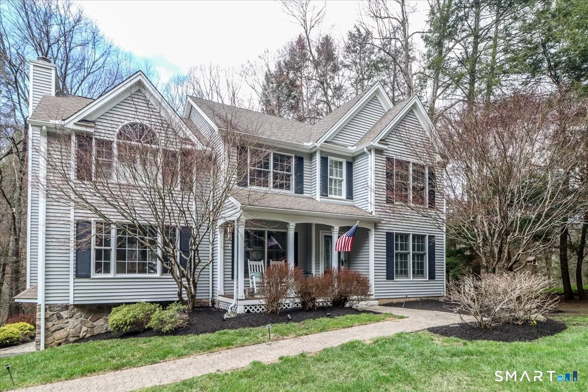 1 Hemlock Lane, New Milford, CT