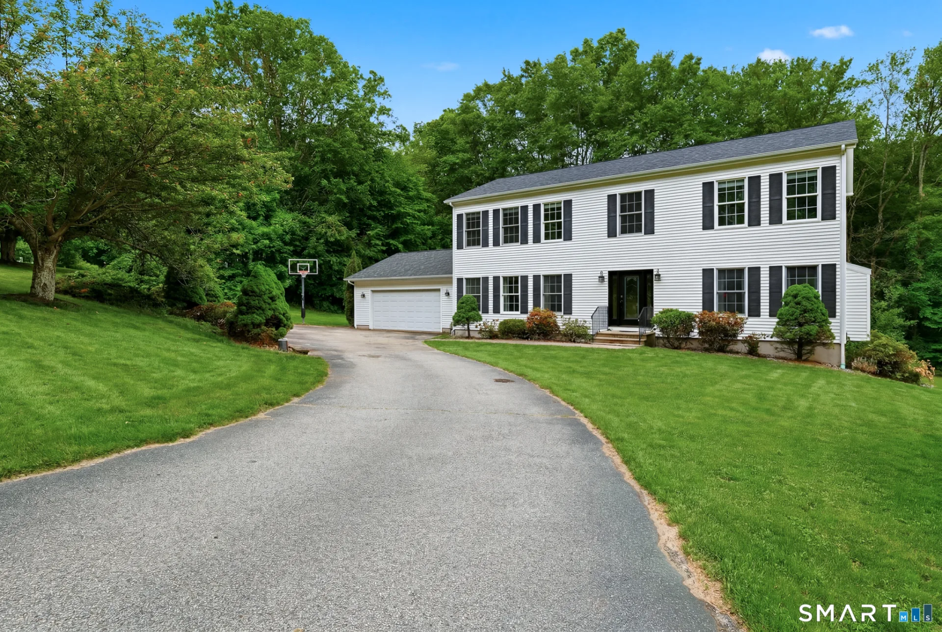 19 Rosemarie Lane, Bozrah, CT