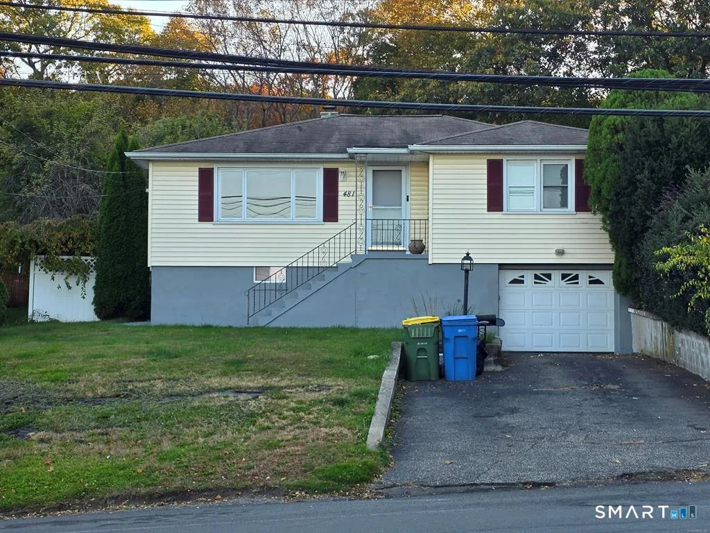 481 Bunker Hill Avenue, Waterbury, CT