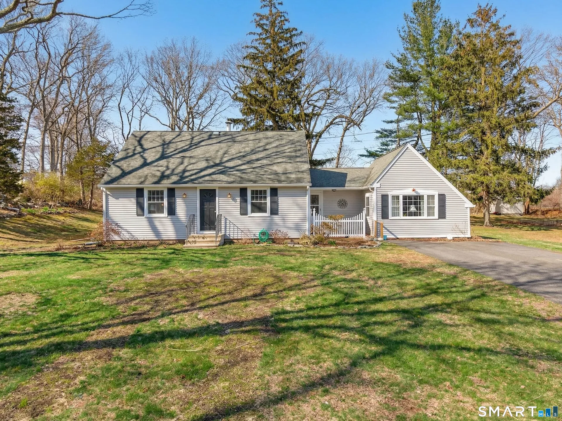 4 Robin Lane, Clinton, CT