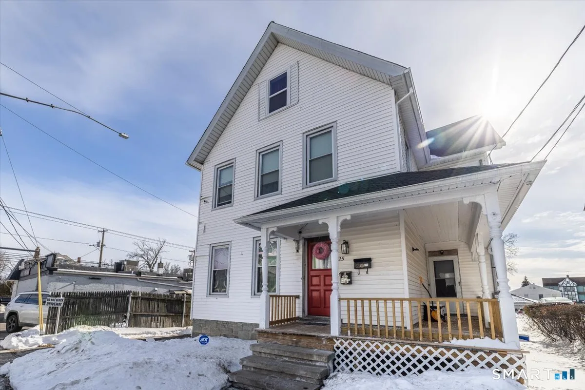 25 Westfield Avenue, Bridgeport, CT
