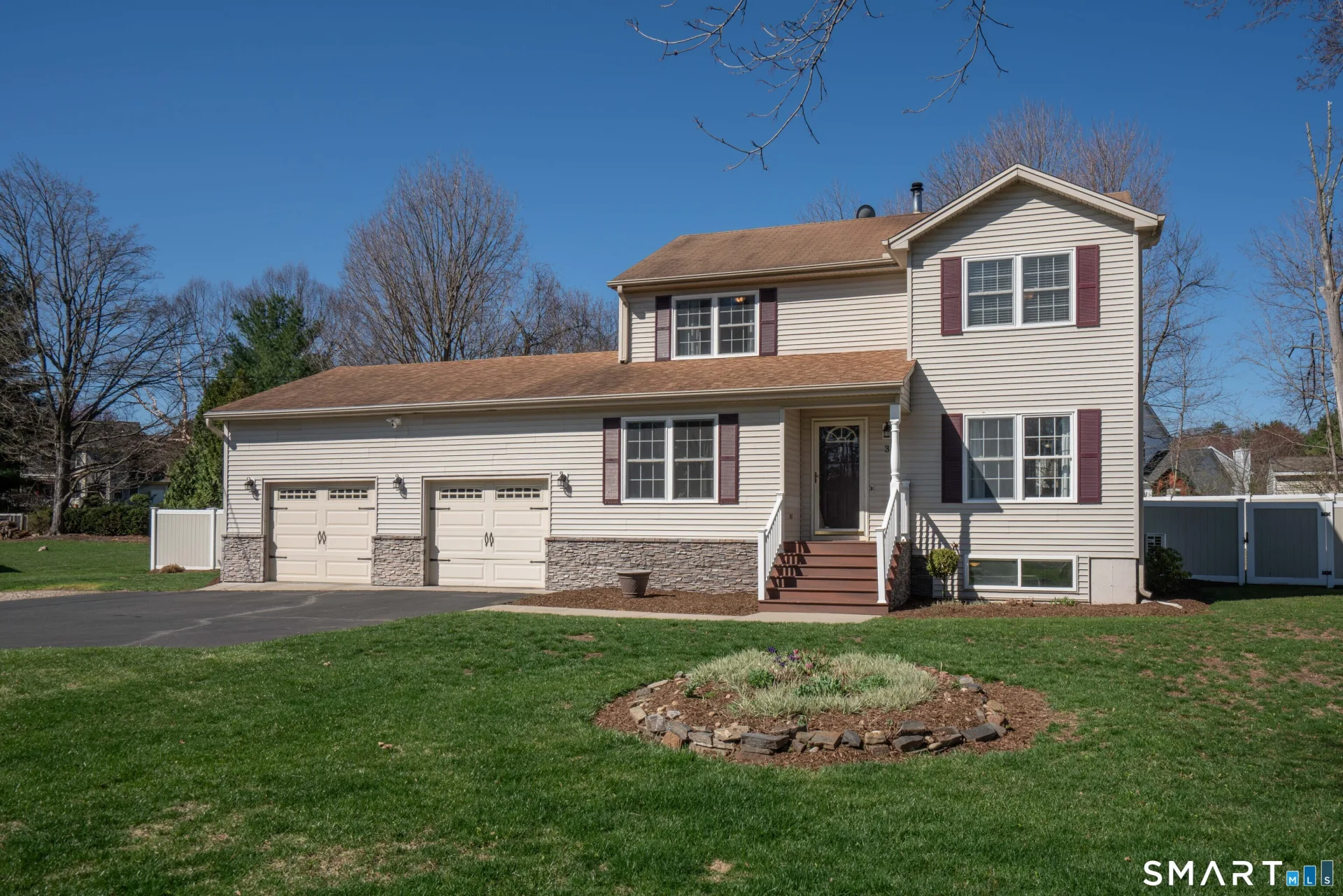 35 Fairlawn Street, Farmington, CT