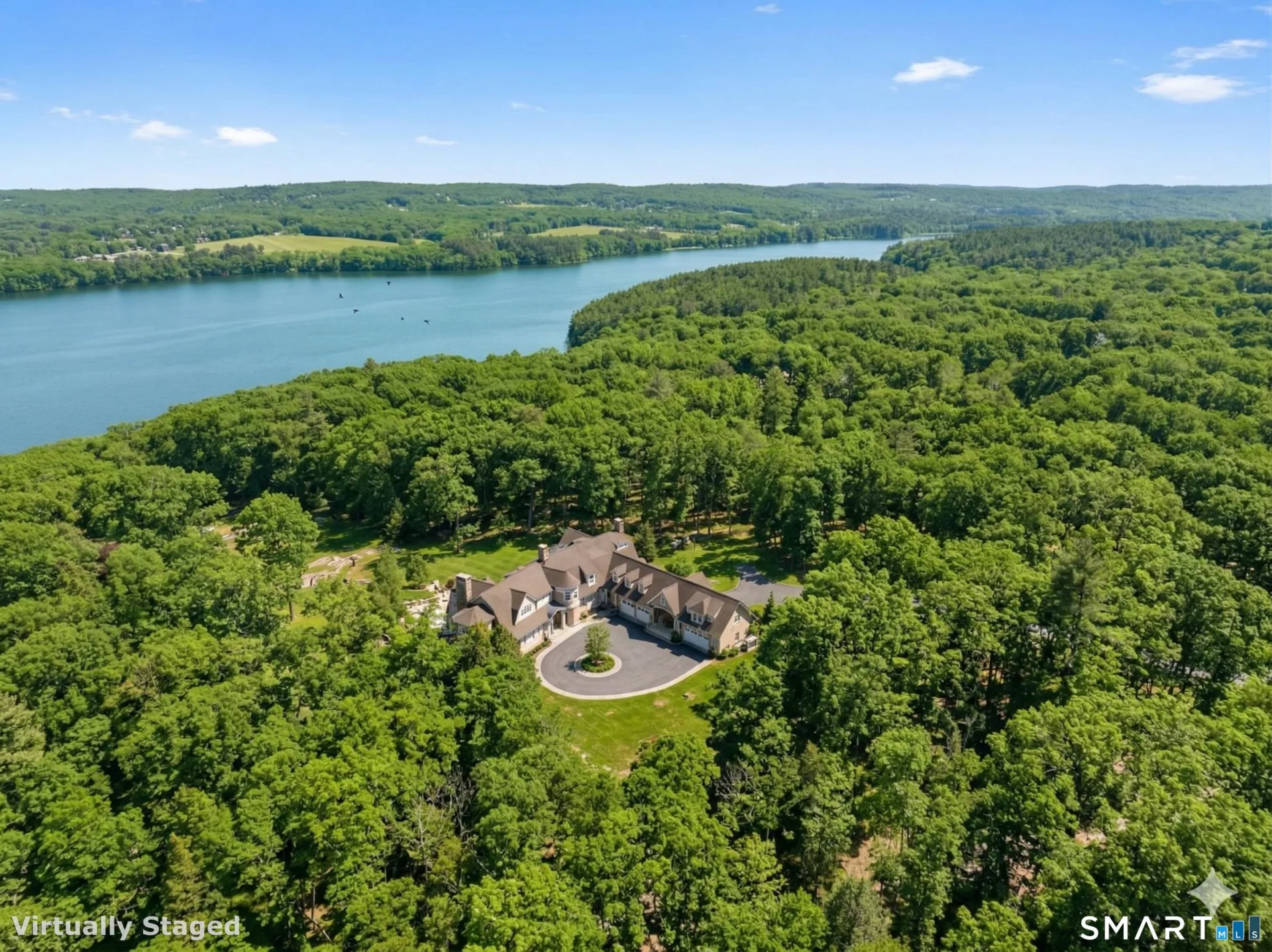 5 Viewpoint Lane, Ellington, CT