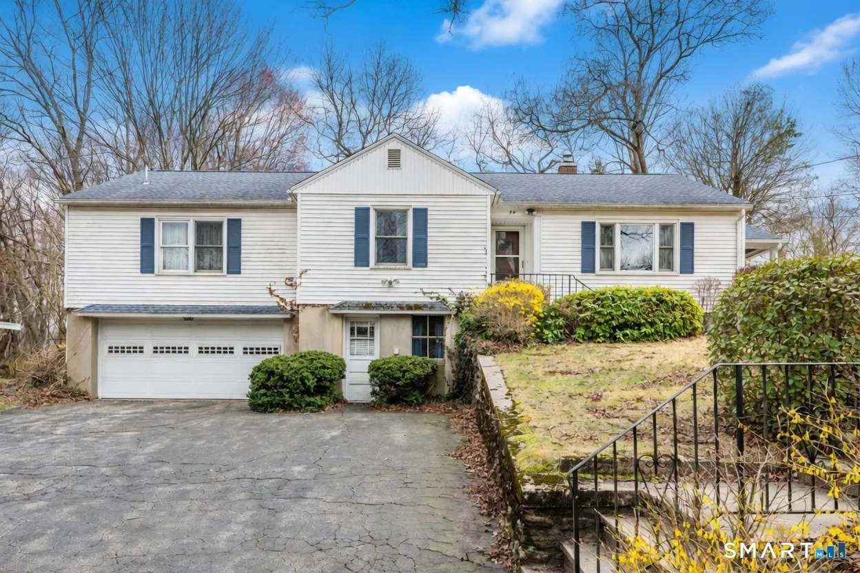 94 Farrell Road, Waterbury, CT