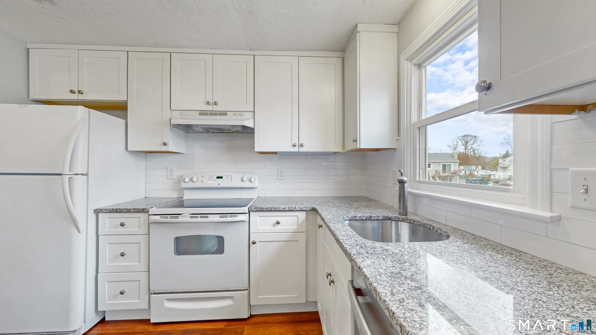 115 Carriage Path #115, Milford, CT