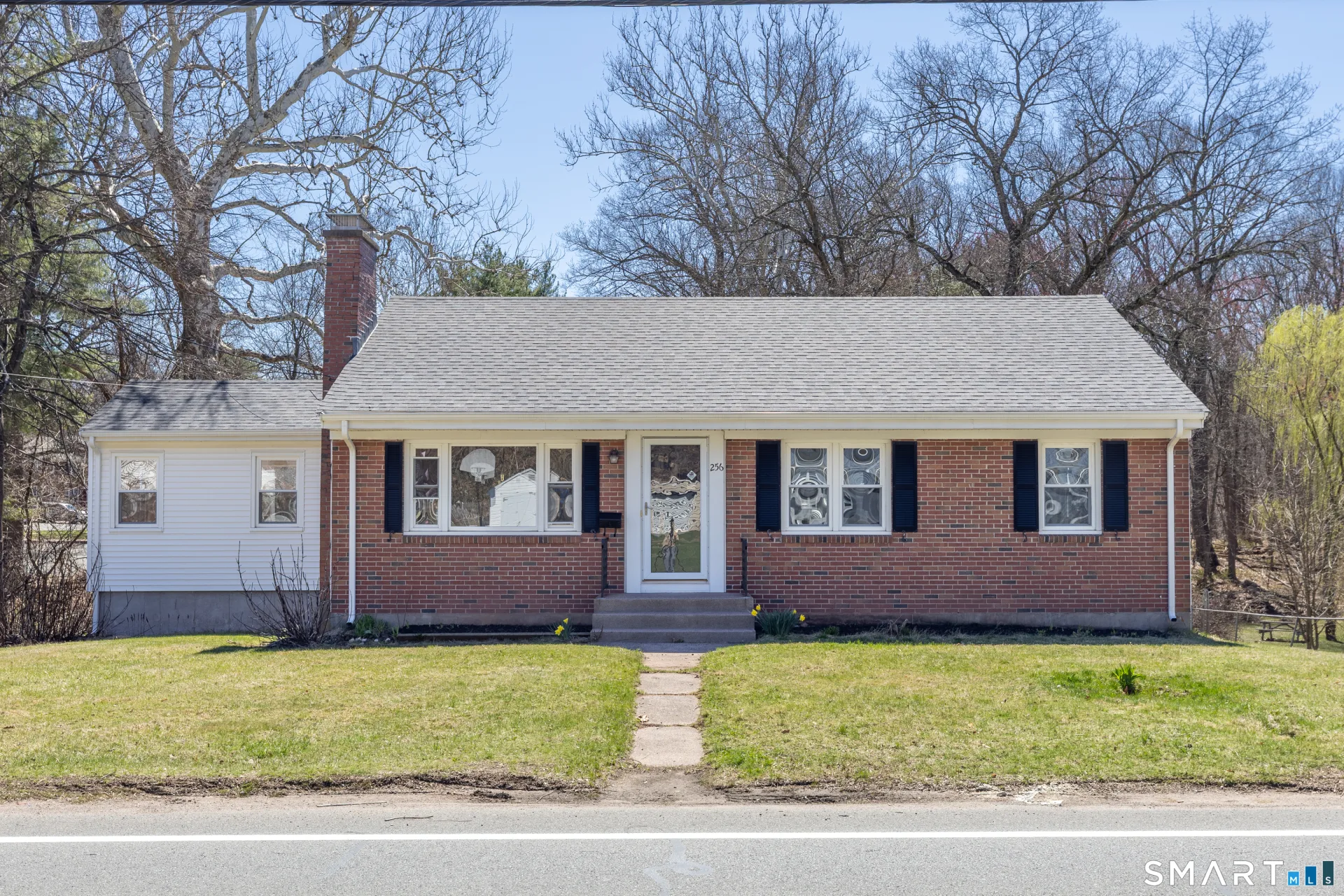 256 Charter Oak Street, Manchester, CT