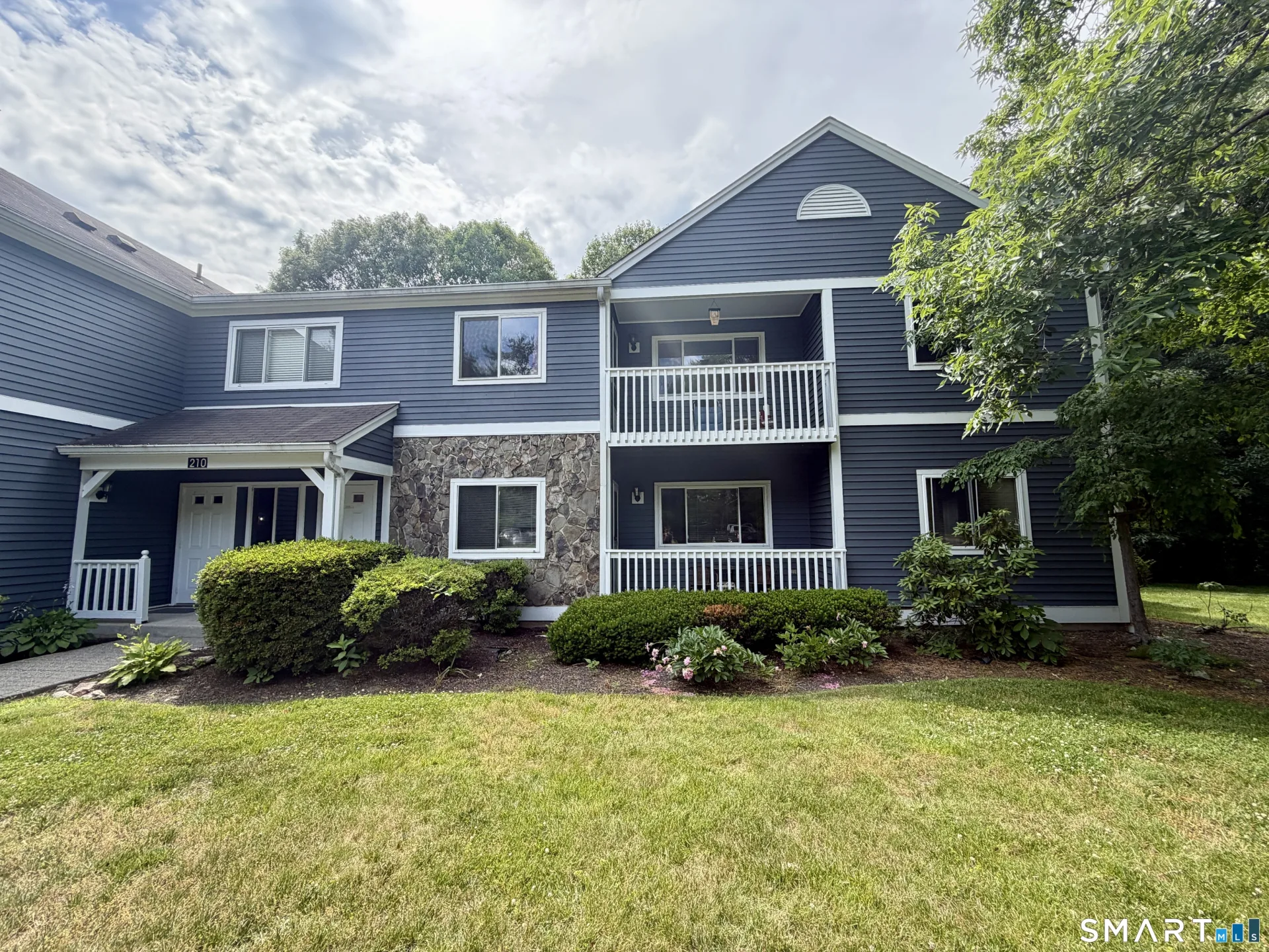 210 Windgate Circle #A, Monroe, CT