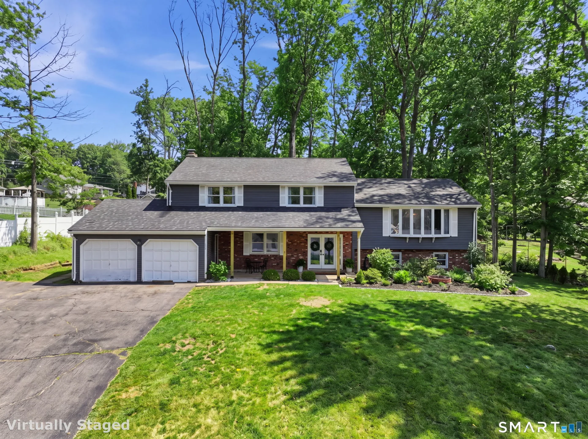 12 Overlook Drive, Plainville, CT