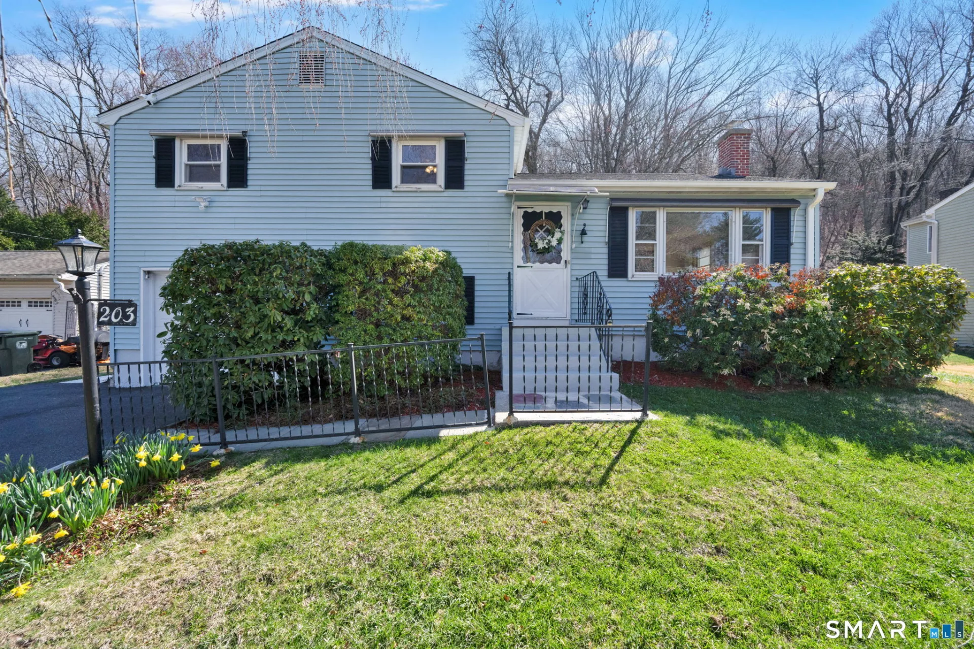 203 Brentwood Road, Newington, CT