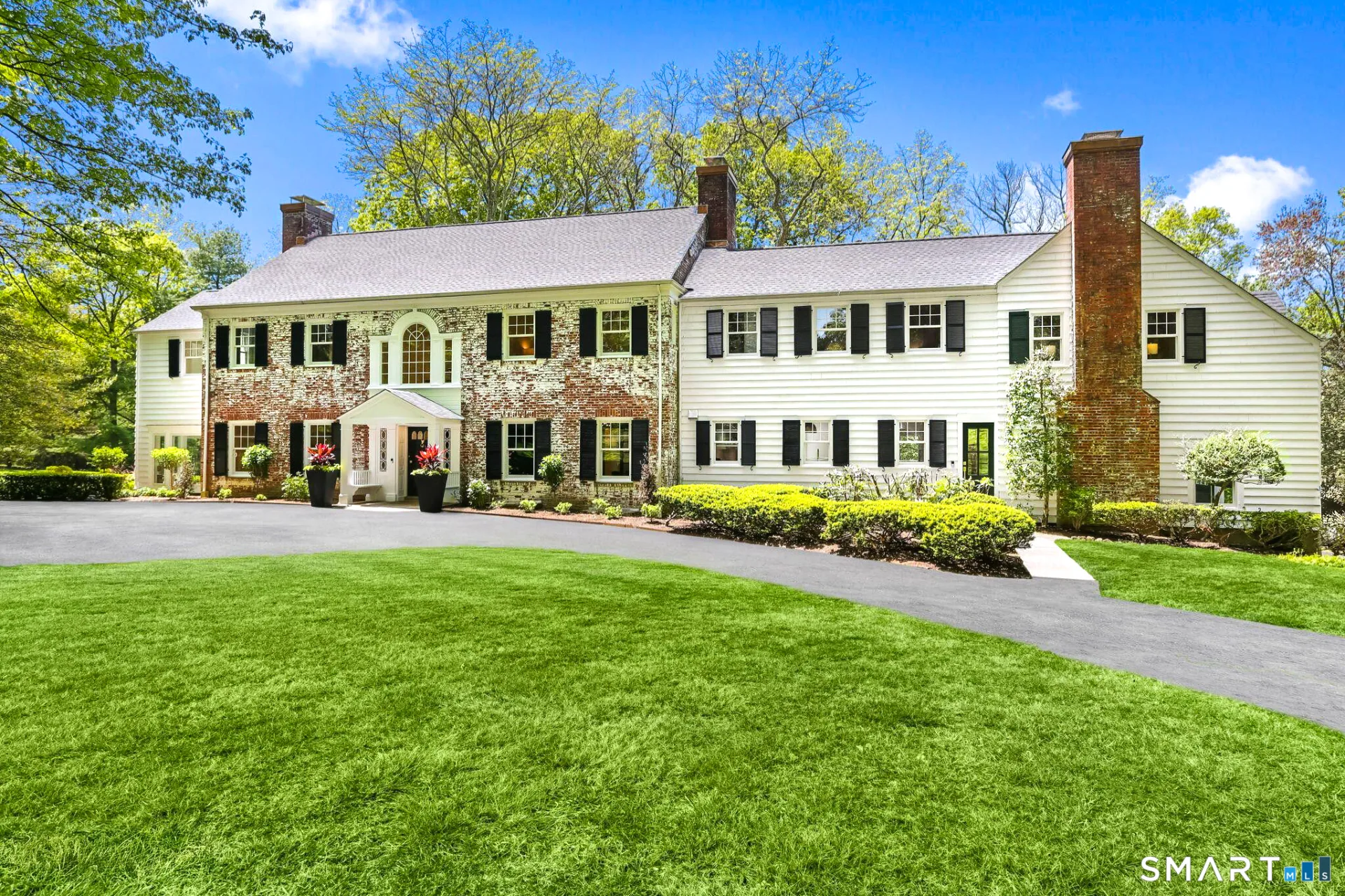 530 Round Hill Road, Greenwich, CT