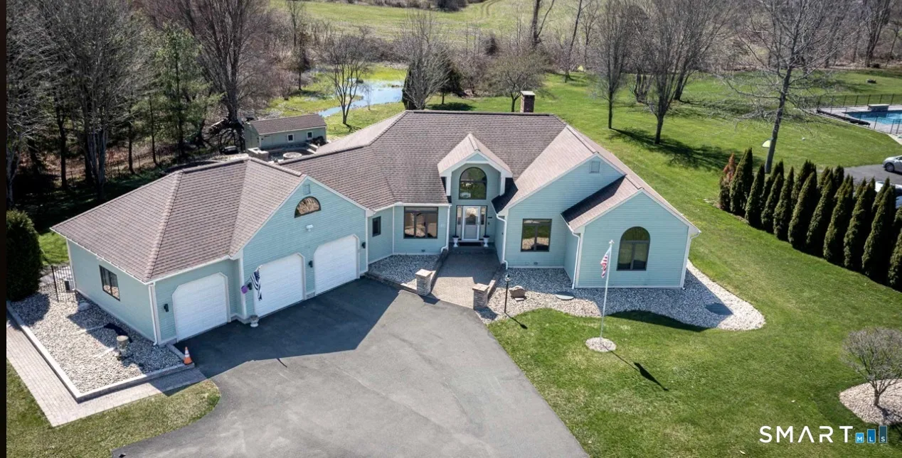 61 Stillmeadow Lane, Berlin, CT