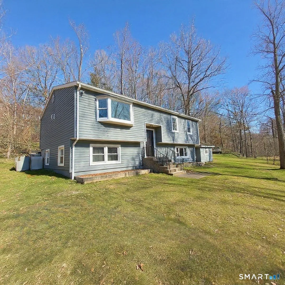 27 Paper Mill Road, New Milford, CT