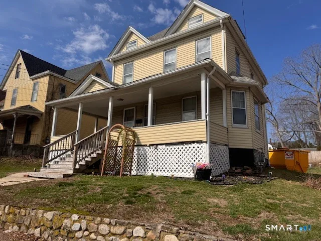 227 Montauk Avenue, New London, CT