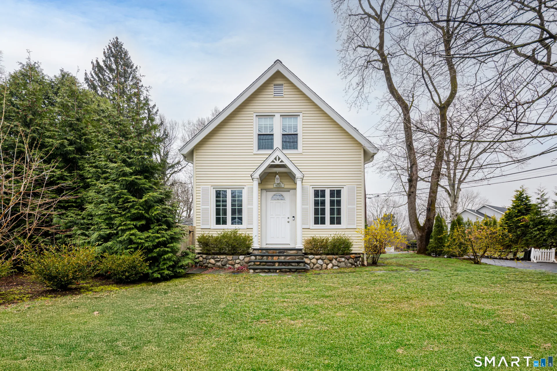 375 West Avenue, Darien, CT